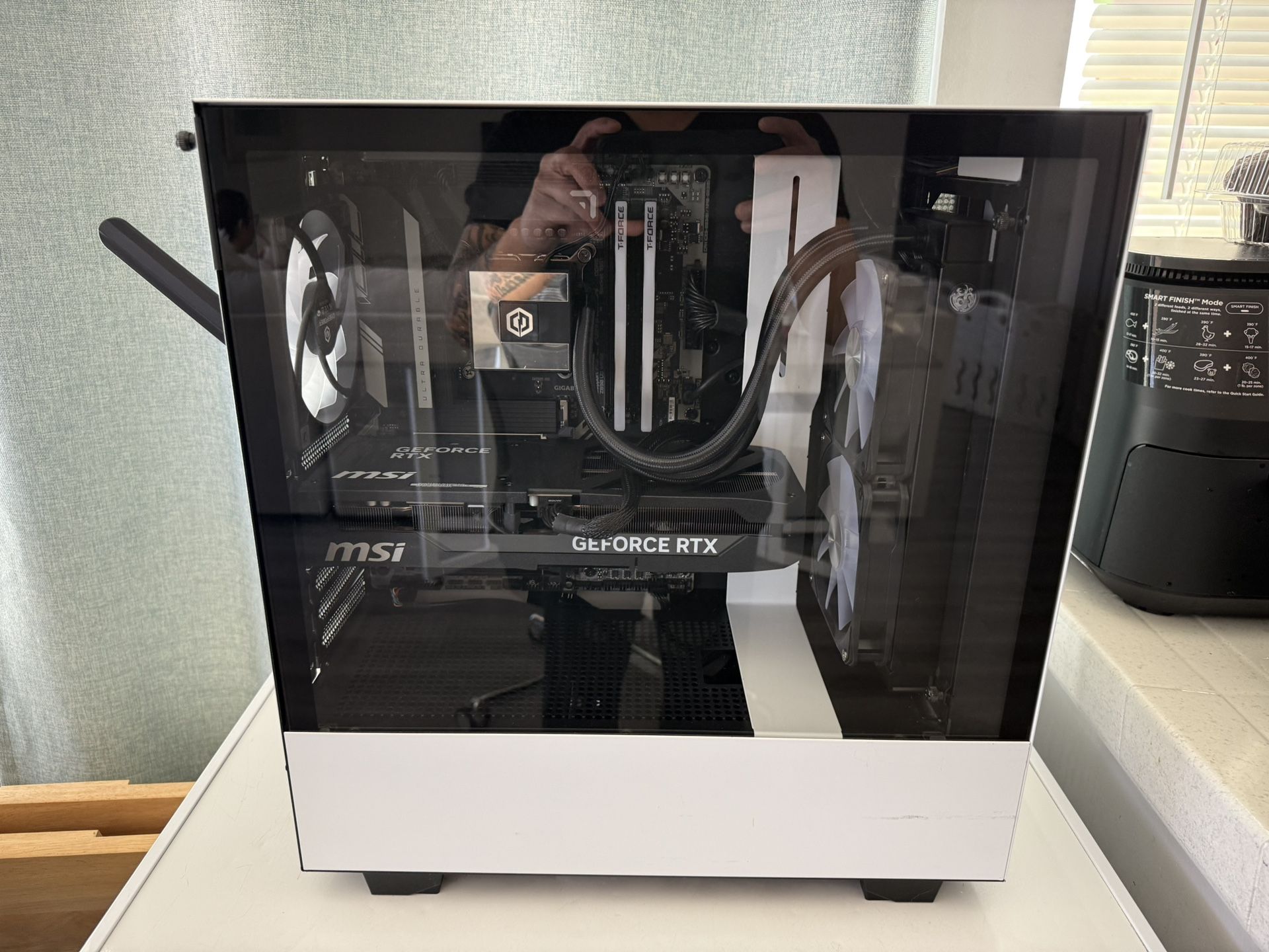 RTX 5070 Ti Gaming PC | Intel Core Ultra 9 285 2.5GHz - 24 Cores (Max 5.6GHz) | 32GB DDR5 6400MHz RAM | 2TB PCIe 4.0 NVMe SSD | Liquid Cooled  