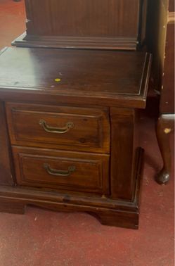 Rustic Solid Wood 2-Drawer Nightstand / End Table