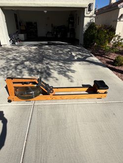 Water Rower by WaterRower