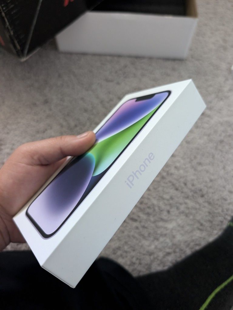 iPhone 14 Never Used, Still In Box