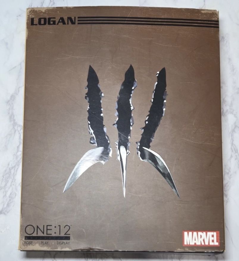 Mezco One:12 Logan 