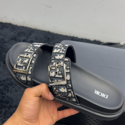 Dior slides