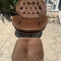 Accent Chair 