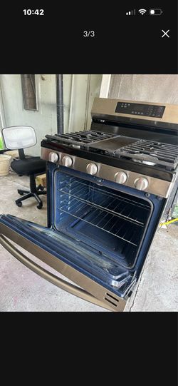 Kitchen stove