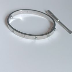 Love Bracelet 