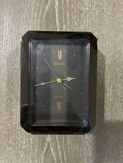 VINTAGE SEIKO QUARTZ DESK CLOCK 5"x3.5" BLACK QEJ135K 30004L