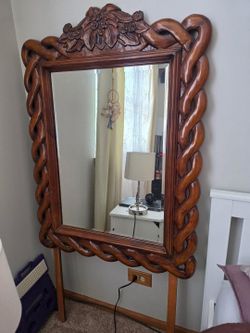Queen Bed & mirror
