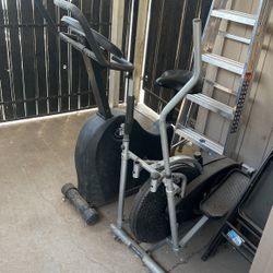 Workout Machines 