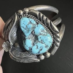 Vintage Sterling Silver Turquoise Cuff 