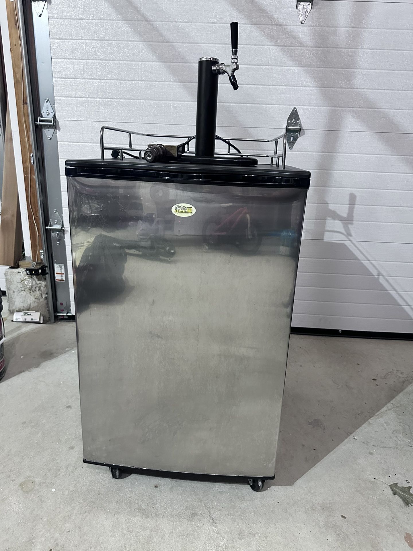 Frosty Keg Kegerator