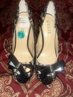 High Heels Sandals Guess Size 7 1/2