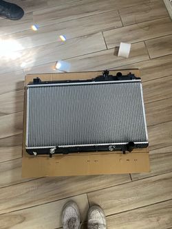 New Denso OEM Radiator for 97-01 CRV RD1 1st gen (damaged transmission fluid connections)