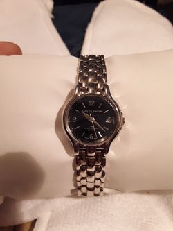 Jaclyn Smith silver watch