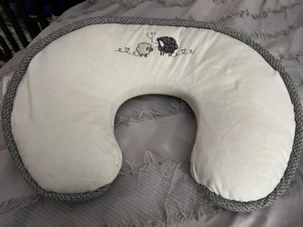 Feeding Pillow