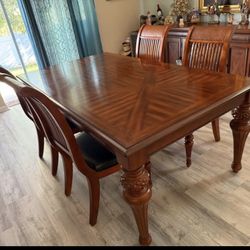Dining Set