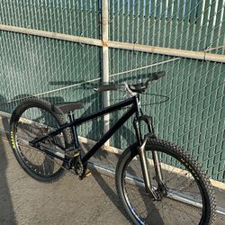 Specialized dirt jumper 