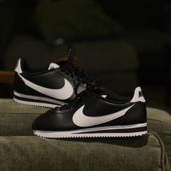 Nike Cortez