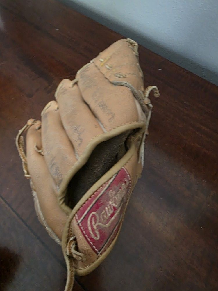 Rawlings Leather Men's Ball Glove
