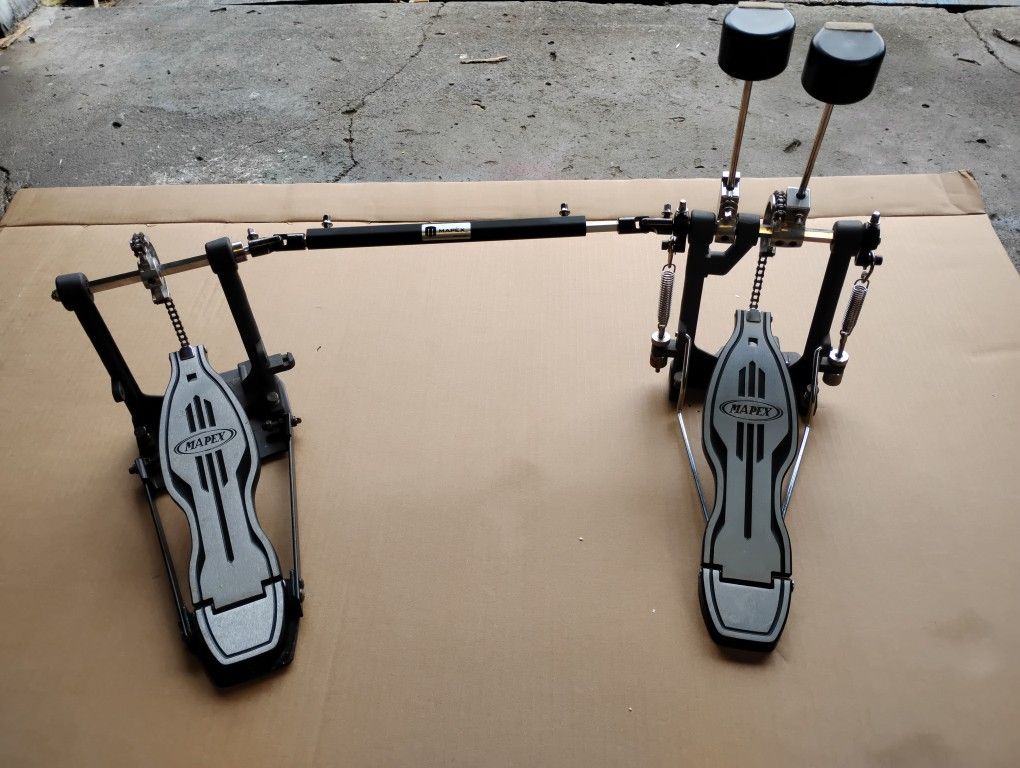 Mapex Double Bass Pedal