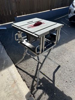 Bosch GTS1031  10 inch Table Saw with Bosch Saw Stand