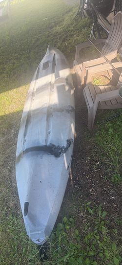 Vibe Seaghost 130 13 ft fishing kayak