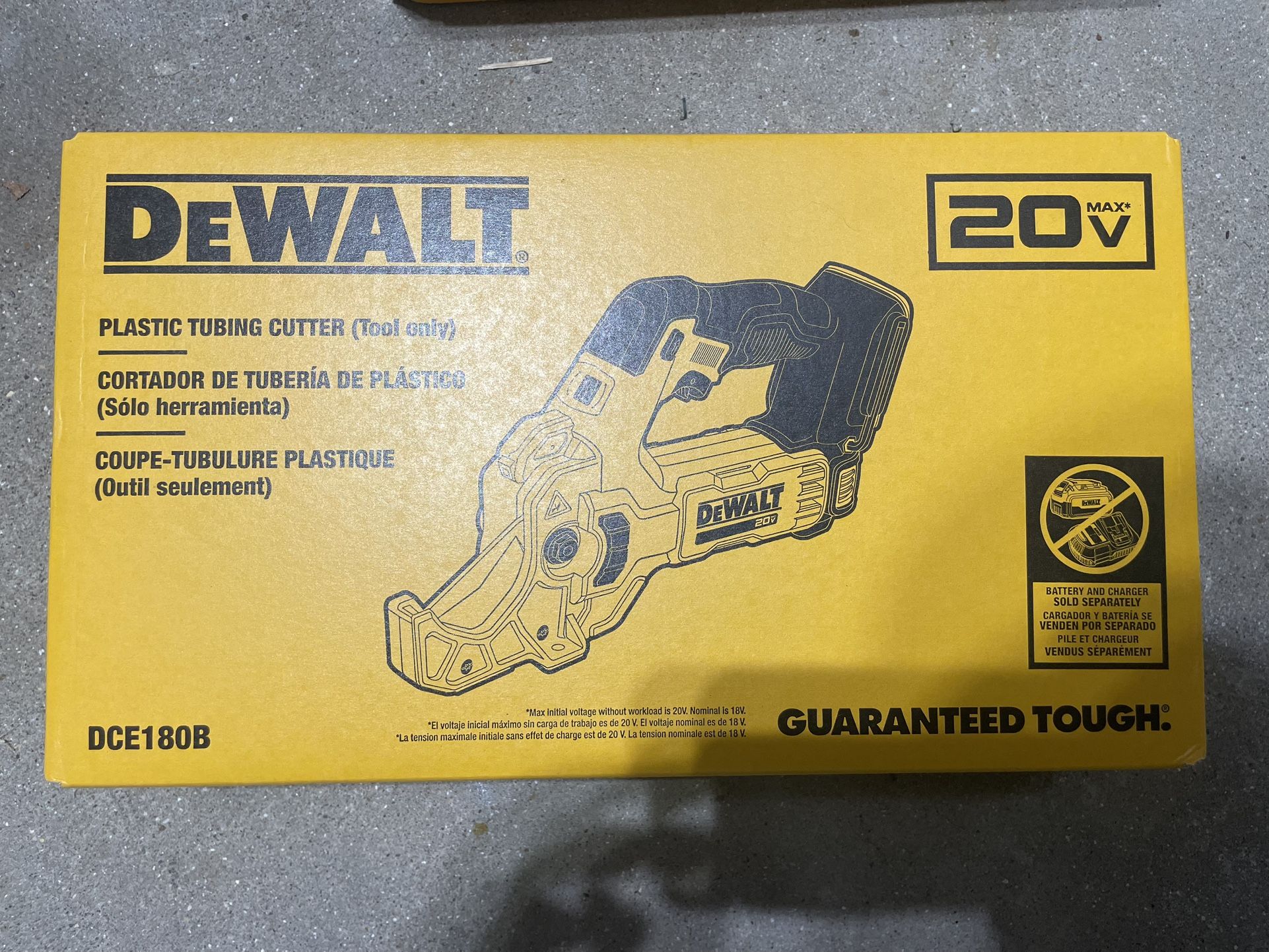 DCE180B - Dewalt PVC Cutter