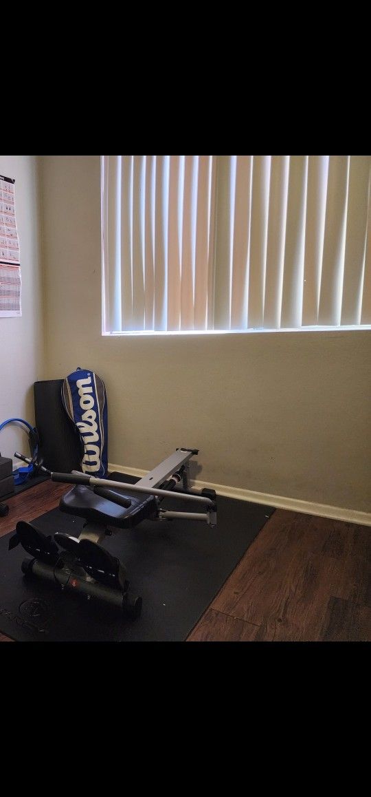 Full Motion Rowing Machine 