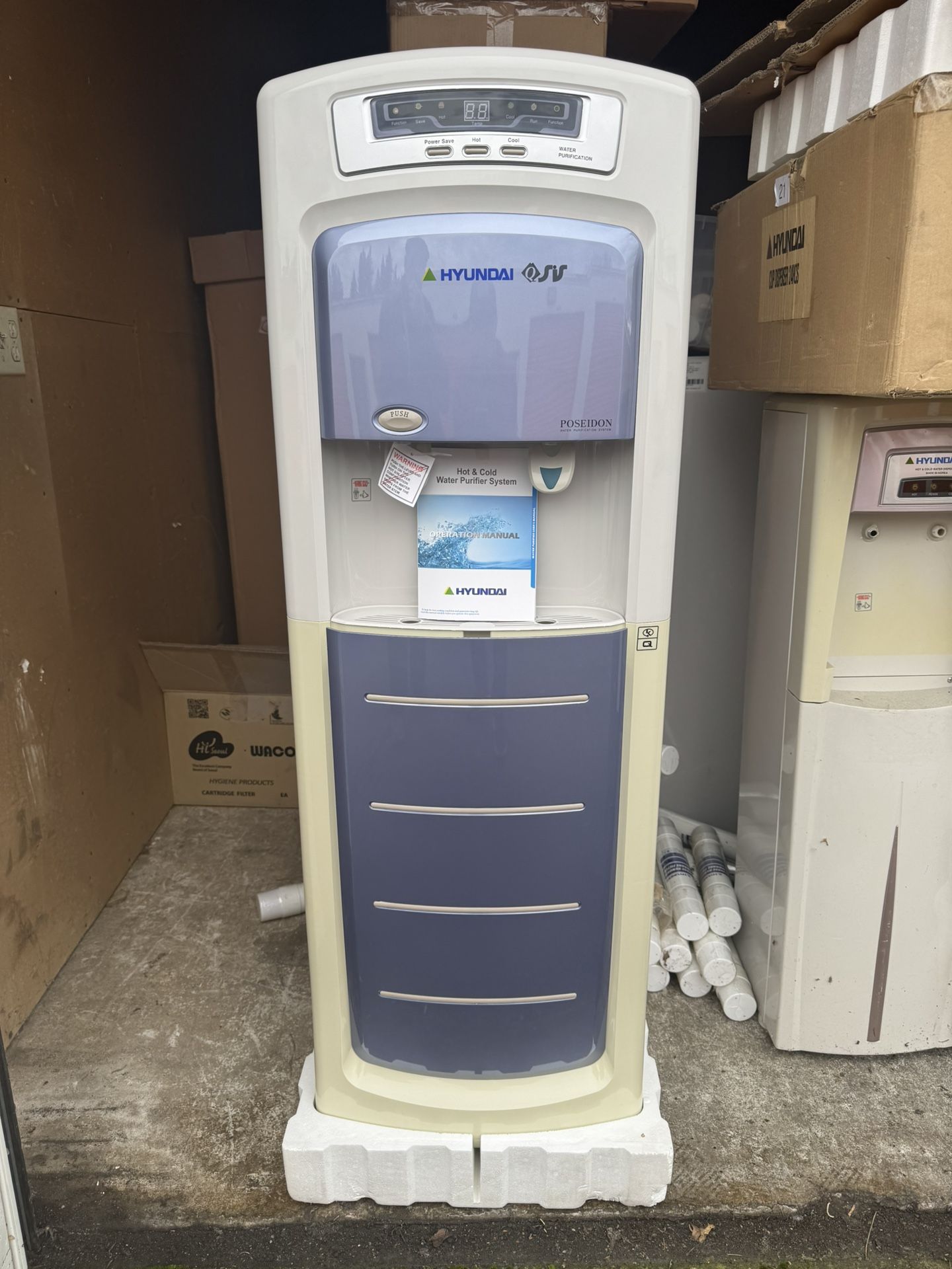 HYUNDAI Poseidon Hot and Cold RO Water Purifier for Sale