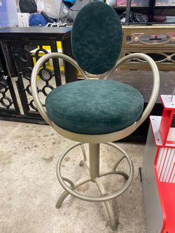 Super heavy duty bar stool.