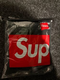 Black supreme socks
