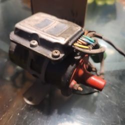 87-89 Totota Pick Up Or 4 Runner 22R Fuel Injection Igniter