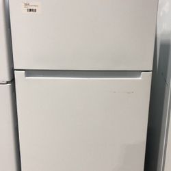 Vissani MDTF18WHR 18 cu. ft. Top Freezer Refrigerator