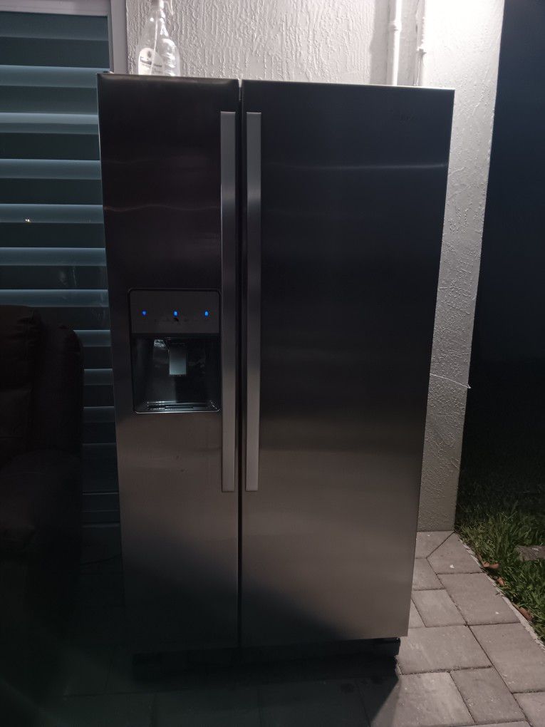 Refrigerador 33"×68" Whirpoll Work Perfect Everything ✅️ Make Ice And Water 