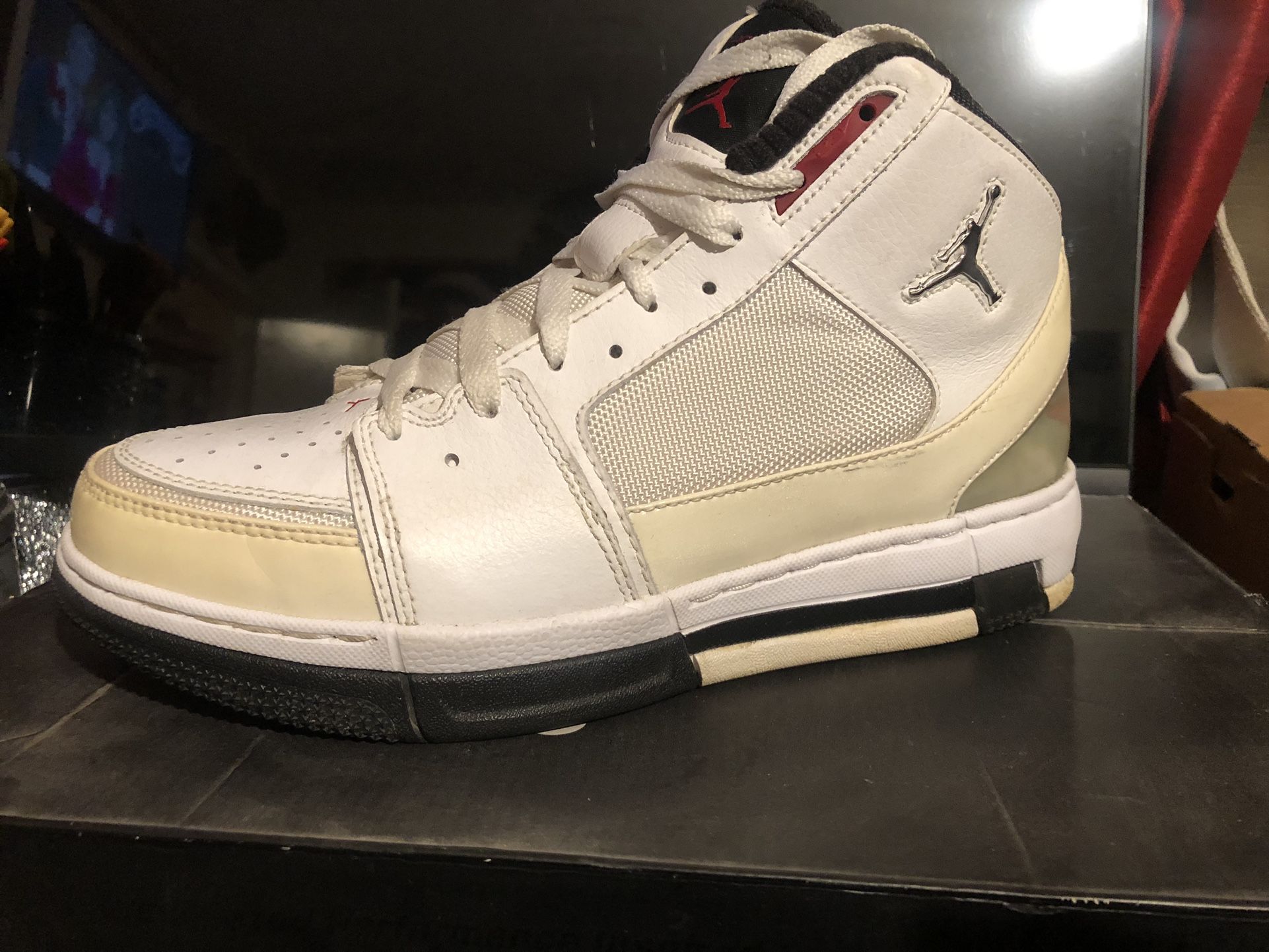 Girls Jordan Flight 45 High GS