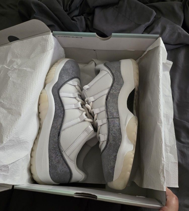 Chinese New Year Jordan 11 Low
