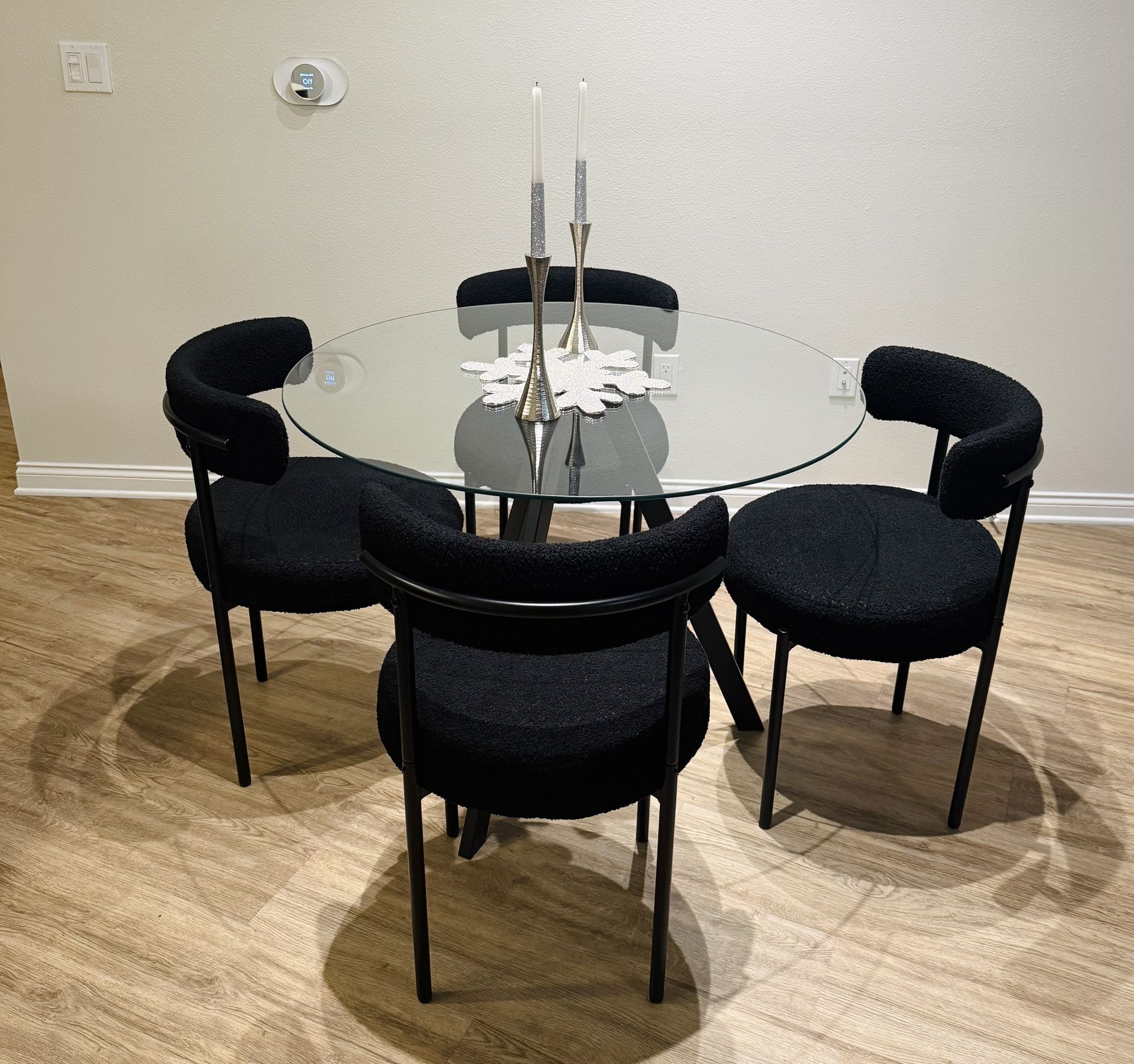 Glass Table And 4 Chairs