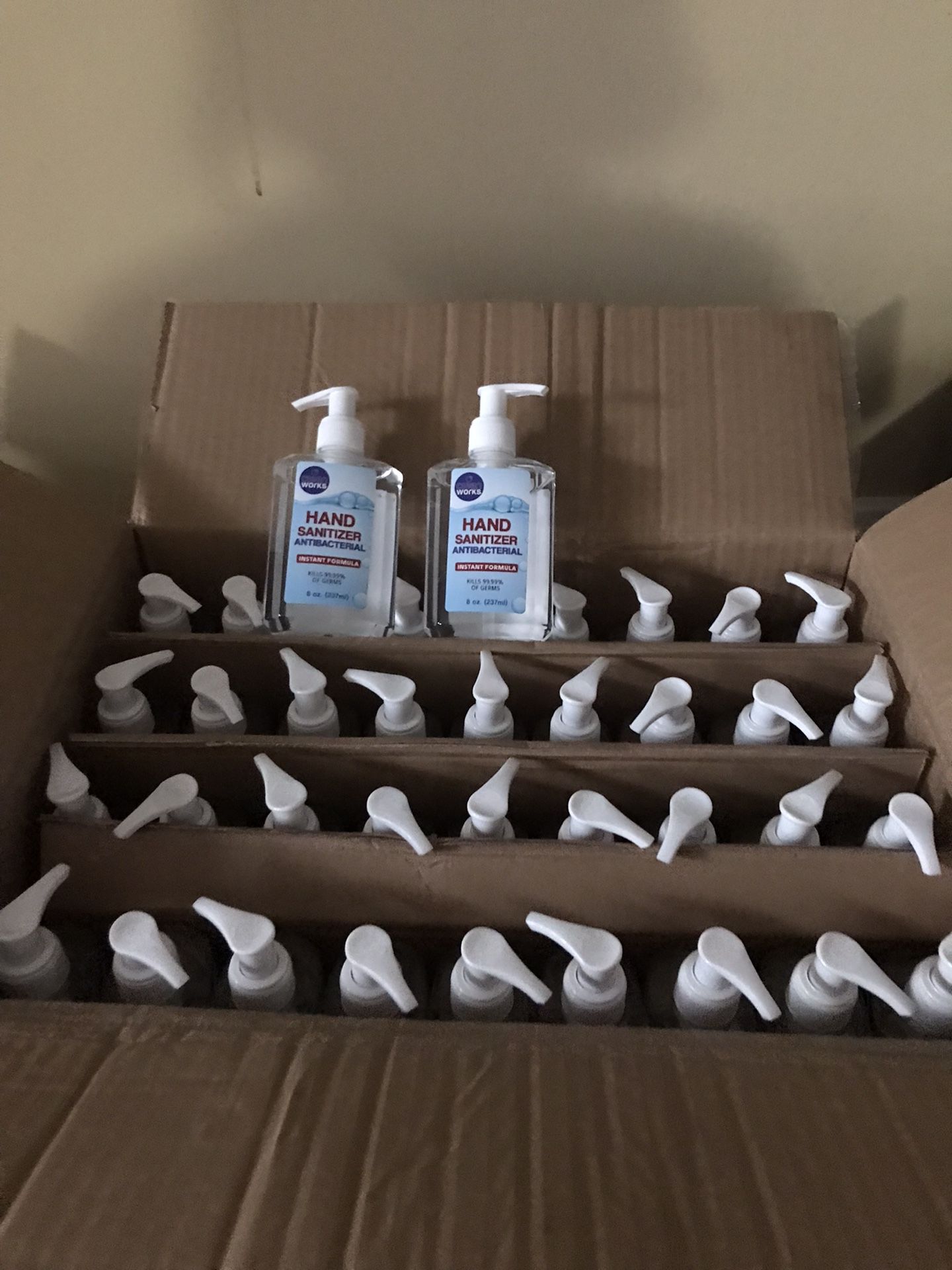 36 Hand Sanitizers 16 Oz