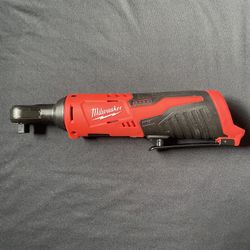 Milwaukee Ratchet- 3/8”