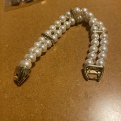 Pearl Like Bracelet 