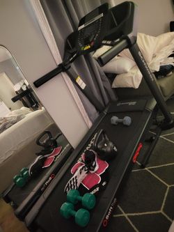 Trademill   Very Nice Condition   New Sale This Weekend  I Want $300 Make Me Offer  