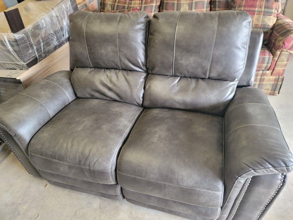 Leather Reclining Loveseat With USB $275 Pickup In Riverbank