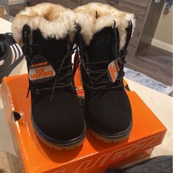 Fur Lugz Slip Resistant 