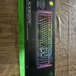 Brandnew Razer Blackwidow V4 Keyboard