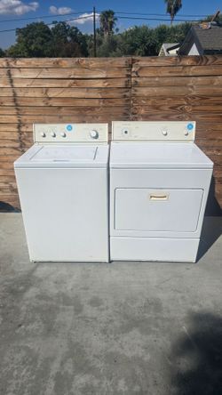 Kitchen Aid Washer And Gas Dryer