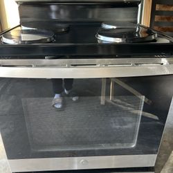 GE Stove