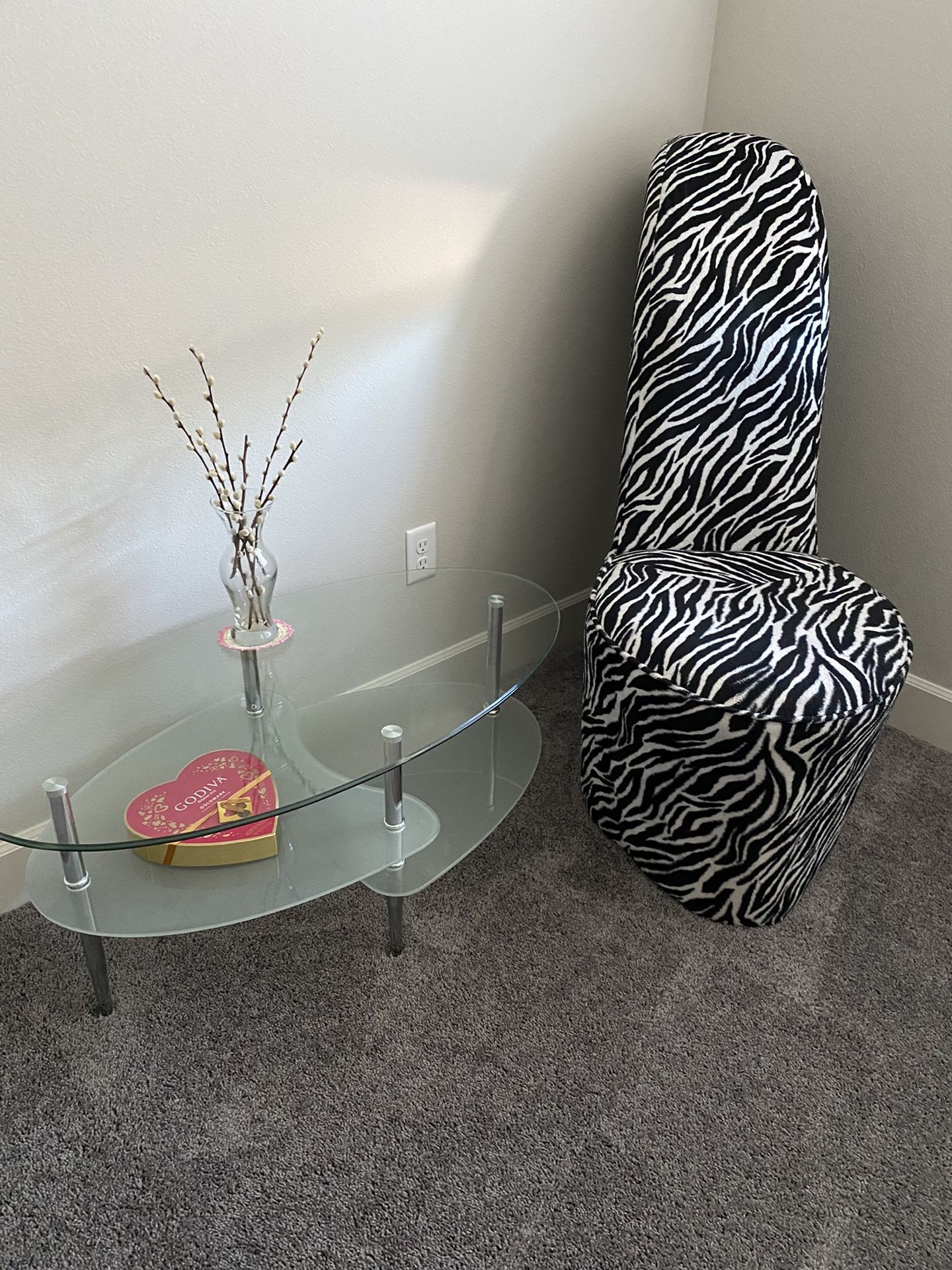 Chair & Coffee Table