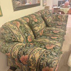 Floral Massoud Couch Set – Great Condition