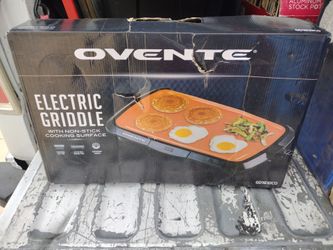 New in the box electric griddle with non-stick clicking surface no offers no trades 75th Ave Indian School serious buyers only please $15 cash