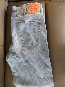 Men’s Levi Jeans