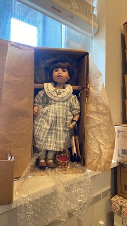 Collectibles - Dolls #1